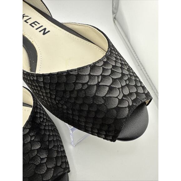 Anne Klein Women's Fanetta Black Peep toe Flat Size 7 M NWB - Picture 4 of 12